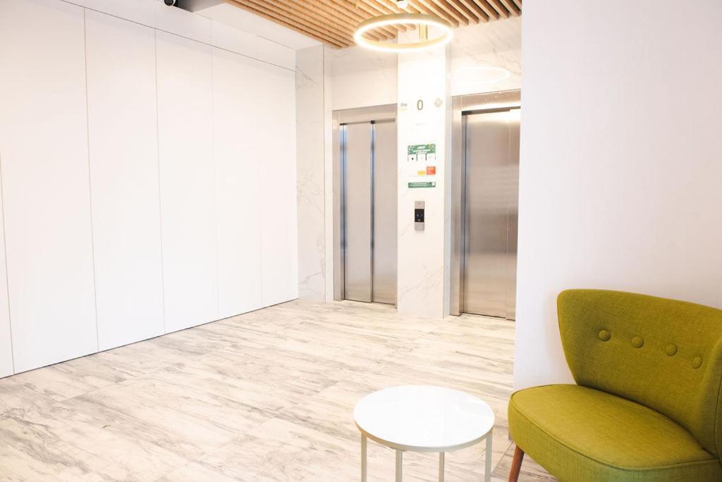 Alternativ 1 Residence Тимишоара Екстериор снимка